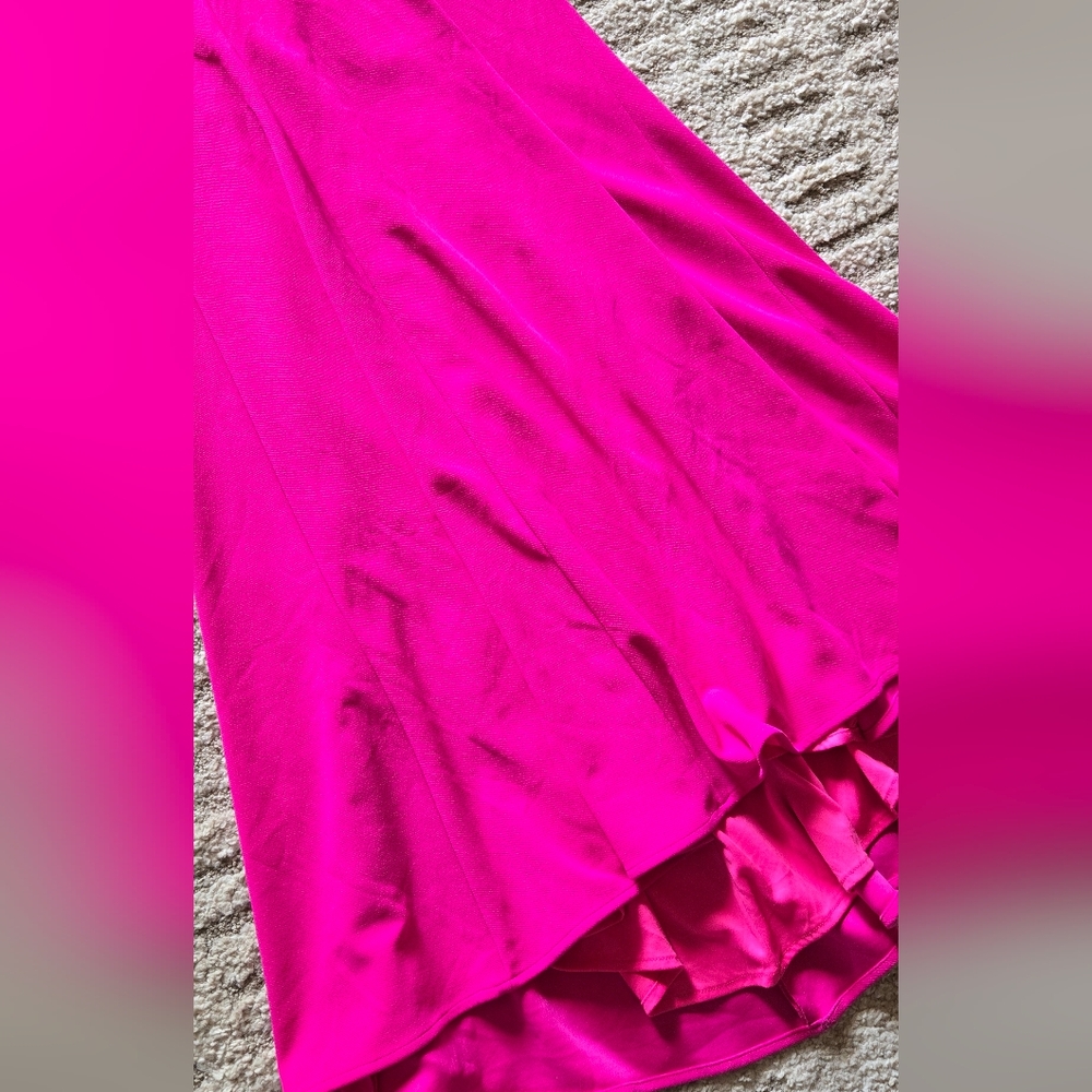 Betsy & Adam Bow Back Gown - Picture 7 of 16
